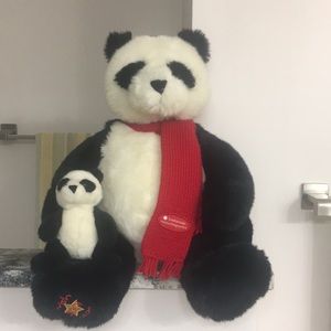 Macy’s Gund 2001 Wish Bear/mom & baby panda/Smithsonian National Zoological Park